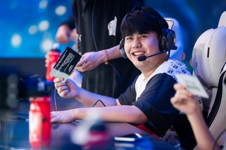 定的解约条 定的解约条