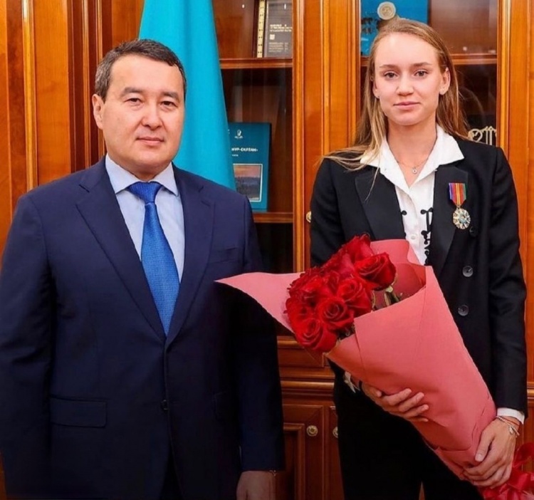 季以皇马1 季以皇马1